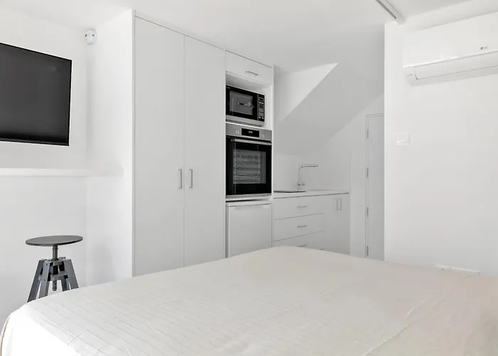 Phaedrus Living Alkminis Seaview Pantai *